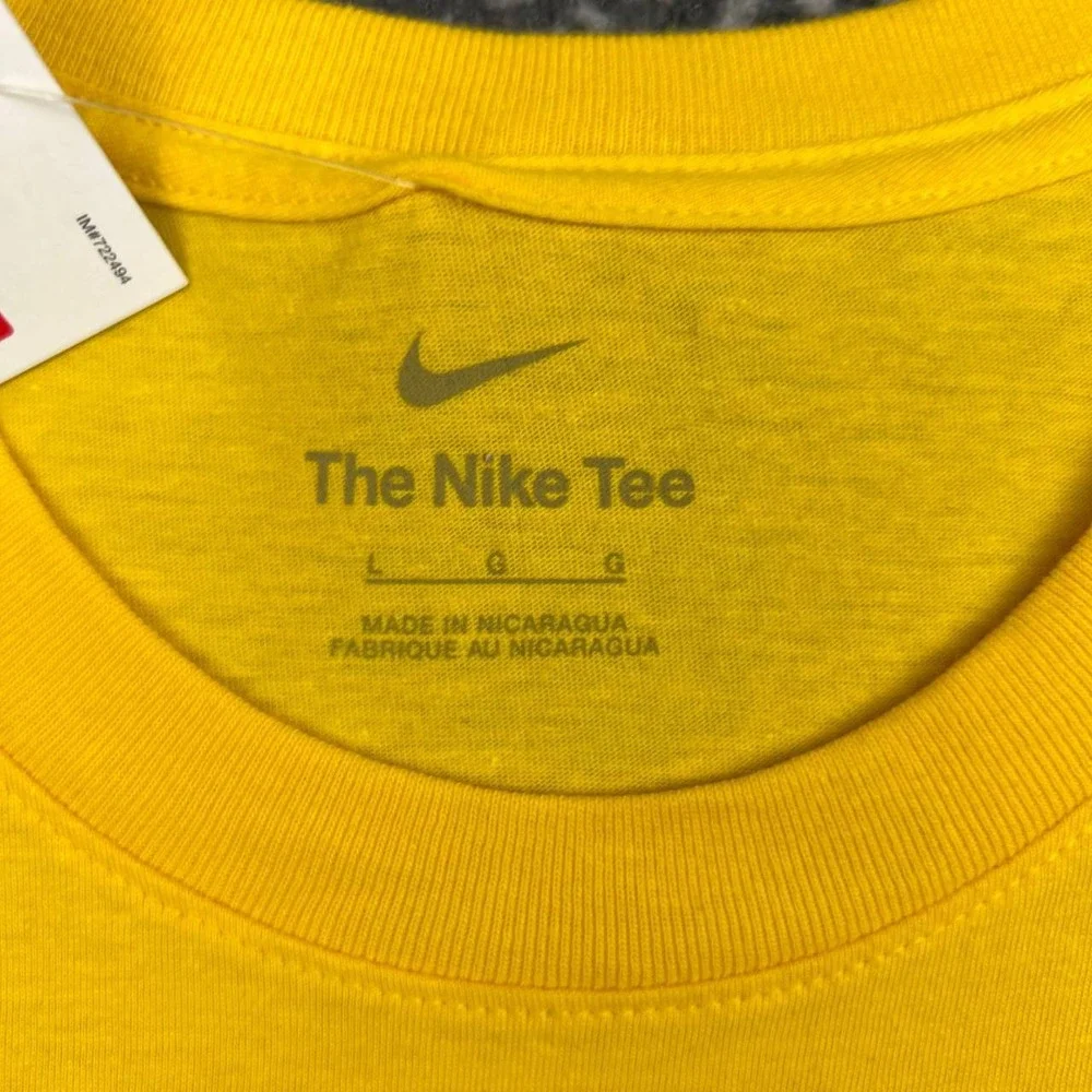 Nike Michigan Wolverines Shirt Men Large Yellow Short Sleeve Jordan New L